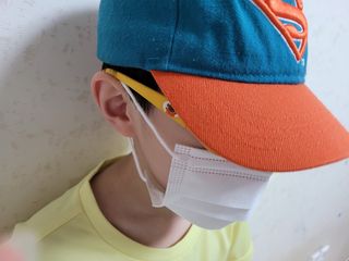 JHWORLD 스누피 마스크 정품 스누피 KF-AD 국내 비말차단 아동용 성인용 일회용 덴탈마스크 50매 — 3점을 준 리뷰어가 2021년 6월 올린 사용 사진