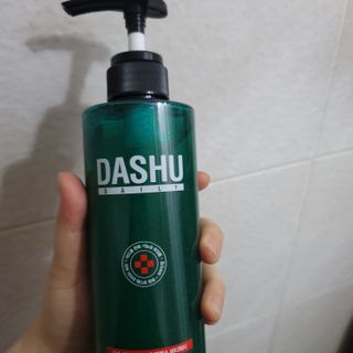 다슈코리아 다슈 데일리 아크네 릴렉스 바디워시 500ml — 5점을 준 리뷰어가 2021년 3월 올린 사용 사진