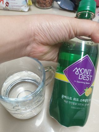 몽베스트 Montbest with Sparkling water Lemon OR Lime 20병(랜덤) — 5점을 준 리뷰어가 2022년 12월 올린 사용 사진