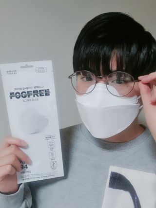 포그프리 김서림방지 마스크 KF94 10매 — 5점을 준 리뷰어가 2022년 1월 올린 사용 사진