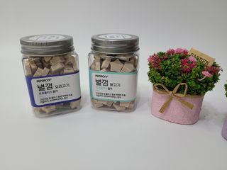 페페로니 자기전에 먹는 저알러지 껌 세트 치킨+오리 — 3점을 준 리뷰어가 2021년 7월 올린 사용 사진