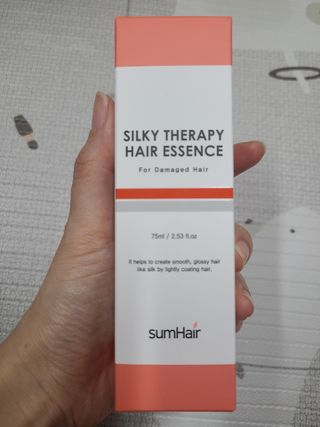 썸헤어 / SUMHAIR 썸헤어 실키 테라피 헤어 에센스 — 5점을 준 리뷰어가 2021년 4월 올린 사용 사진
