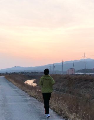 크노텐 후디집업자켓(다이어트땀복) — 4점을 준 리뷰어가 2022년 3월 올린 사용 사진