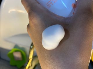 MF프리 [닥터문] 유산균 락토케어 질경초 여성청결제 200ml (폼타입) — 5점을 준 리뷰어가 2022년 6월 올린 사용 사진