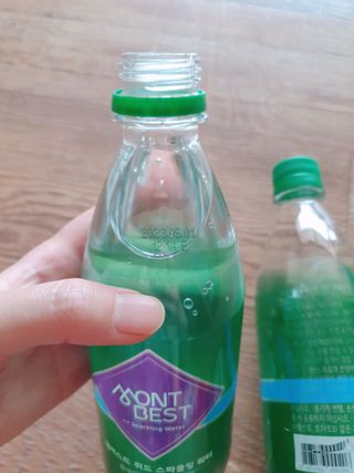 몽베스트 Montbest with Sparkling water Plain 20병 — 5점을 준 리뷰어가 2022년 6월 올린 사용 사진