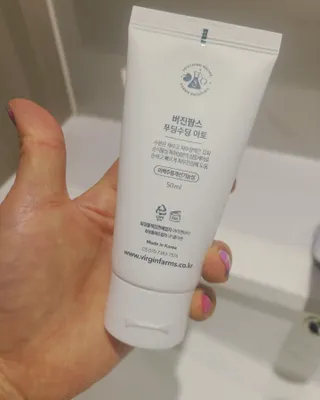 냉장고에 넣어요, 붉은 트러블 피부 다음날 진정되요 [버진팜스 푸딩수딩아토] — 5점을 준 리뷰어가 2021년 8월 올린 사용 사진