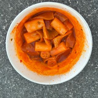 나우  [요리궁리] B타입 ( 매콤, 치즈, 매콤까르보 ) 꽃떡볶이 6개입 세트 — 5점을 준 리뷰어가 2025년 3월 올린 사용 사진