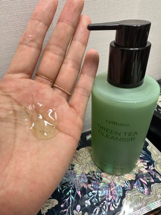 프리마인 메이크업과 들뜨는 각질까지 한방에 깐달걀로! 순하기까지한 셀베이스 그린티클렌저(200ml) — 4점을 준 리뷰어가 2023년 4월 올린 사용 사진