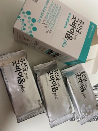 프리마인 유산균 국가지정연구소 선정, 살아있는 생유산균 200억 마리의 힘. 유산균n굿바이옴플러스 — 4점을 준 리뷰어가 2021년 12월 올린 사용 사진