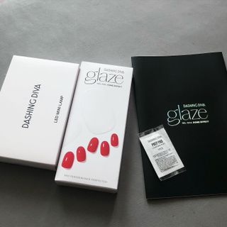 데싱디바 글레이즈 젤네일 크레이지 레드 가을 컬렉션_4종 중 택 1 — 4.5점을 준 리뷰어가 2021년 9월 올린 사용 사진