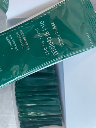 하나마이 이너핏 다이어트 30g x 14포 올인원 체중조절용 쉐이크 / 프락토올리고당+스피루리나 함유 피부탄력 까지~ — 4점을 준 리뷰어가 2023년 3월 올린 사용 사진