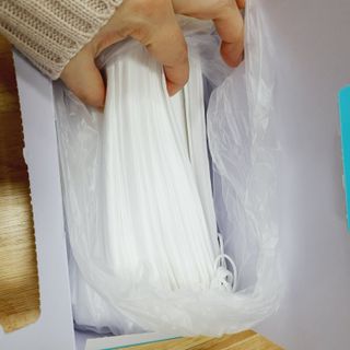 [심폐소생소] 오늘의마스크 KF-AD 비말차단 황사 여름용 마스크 — 5점을 준 리뷰어가 2021년 12월 올린 사용 사진