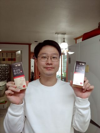 서울약사신협_투데이홍삼정플러스스틱_10g x 30포 — 4.5점을 준 리뷰어가 2020년 12월 올린 사용 사진