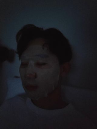 큐템 레이저 마스크 — 5점을 준 리뷰어가 2021년 1월 올린 사용 사진