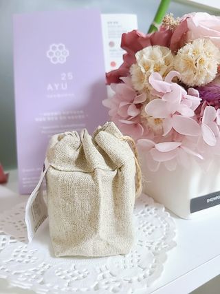 AYU25[아유트웬티파이브]다마스크로즈워터 베이스 천연 수분 촉촉 크림 — 5점을 준 리뷰어가 2021년 4월 올린 사용 사진