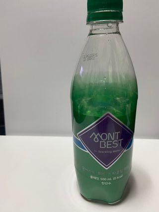 몽베스트 Montbest with Sparkling water Plain 20병 — 5점을 준 리뷰어가 2021년 10월 올린 사용 사진