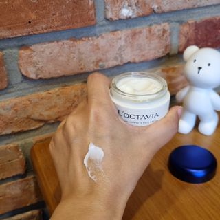 록타비아 Artisan Complete Face Cream — 4.5점을 준 리뷰어가 2023년 10월 올린 사용 사진