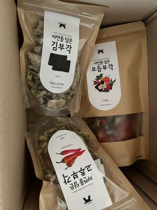 자연을담은모듬부각 — 5점을 준 리뷰어가 2022년 1월 올린 사용 사진