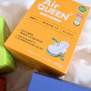 에어퀸 뉴브레스 유기농 생리대 4종 (팬티라이너 20P + 중형 10P + 대형 10P + 오버나이트 8P)_체험단 — 5점을 준 리뷰어가 2024년 6월 올린 사용 사진