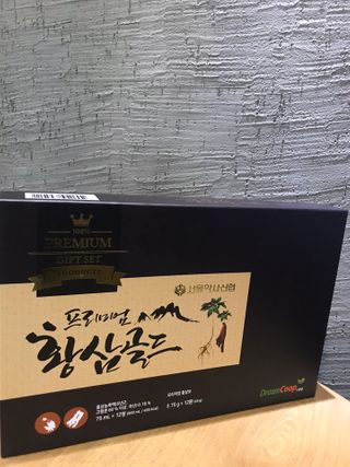 서울약사신협_프리미엄황삼골드_3.75g x 12환+75mgx12병 — 5점을 준 리뷰어가 2021년 2월 올린 사용 사진