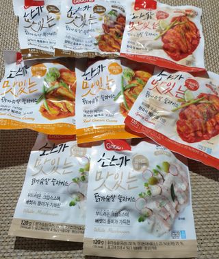 굽네몰 [굽네] 소스가 맛있는 닭가슴살 슬라이스 4종 — 5점을 준 리뷰어가 2021년 11월 올린 사용 사진
