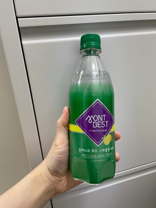 몽베스트 Montbest with Sparkling water Lemon OR Lime 20병(랜덤) — 5점을 준 리뷰어가 2021년 10월 올린 사용 사진