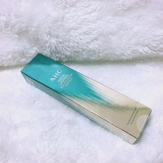 [NEW 탄력유턴 아이크림] AHC 유스 래스팅 리얼 아이크림 포 페이스 — 4점을 준 리뷰어가 2021년 3월 올린 사용 사진