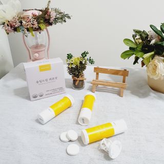 [슬림드랍 레몬맛] 건기식 다이어트 보조제 겸 비타민 — 5점을 준 리뷰어가 2022년 1월 올린 사용 사진