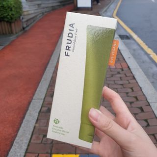 [후르디아] 아보카도 비건 약산성 효소필링젤 — 5점을 준 리뷰어가 2021년 9월 올린 사용 사진