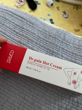 건강누리인터내셔날 큐어레스트 스포츠 마사지 닥터페인 바디 핫 롤링 볼 크림(100ml) — 4점을 준 리뷰어가 2022년 3월 올린 사용 사진