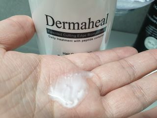 더마힐 헤어 컨디셔닝 샴푸 500ml 3종 중 택1 — 5점을 준 리뷰어가 2021년 4월 올린 사용 사진