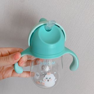 유비맘 트라이탄 코니빨대컵_컬러 랜덤 발송 — 5점을 준 리뷰어가 2021년 3월 올린 사용 사진
