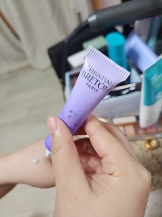 크리스티앙 브르통 리프톡스 360도 입체 아이크림 15ml — 3.5점을 준 리뷰어가 2022년 10월 올린 사용 사진