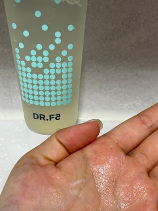 닥터에프파이브 젤리스크럽 소프트 클렌징폼 120ml — 4점을 준 리뷰어가 2022년 6월 올린 사용 사진