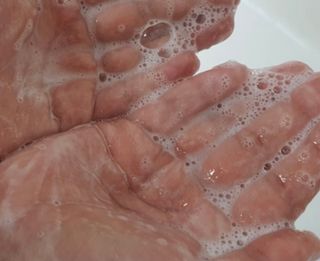 달리프 클로렐라 베러 루트 릴렉싱 샴푸 500ml — 5점을 준 리뷰어가 2021년 3월 올린 사용 사진