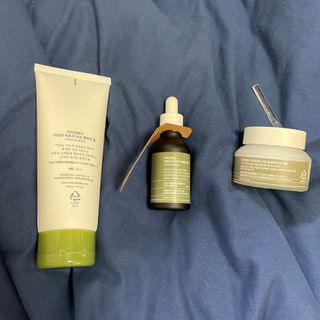 마리엔메이 센서티브 수딩 젤 크림 + 어성초 티트리 추출물 세럼 + 어성초 티트리 모공 클렌징 폼 — 5점을 준 리뷰어가 2021년 9월 올린 사용 사진