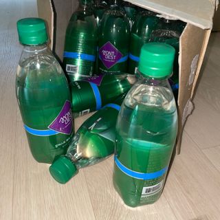 몽베스트 Montbest with Sparkling water Plain 20병 — 5점을 준 리뷰어가 2022년 7월 올린 사용 사진