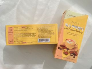 (주) 피치코리아 믹스커피캔디76g x2개입 — 4점을 준 리뷰어가 2022년 11월 올린 사용 사진