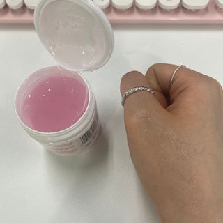 바이오오일 [바이오-오일] 드라이 스킨 젤 100ml — 5점을 준 리뷰어가 2021년 9월 올린 사용 사진