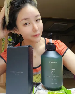 르핸스 퍼포밍 5 샴푸 비반트 포렛/베티버 포그 — 5점을 준 리뷰어가 2023년 2월 올린 사용 사진