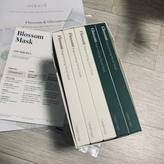 [리블로셀] 홈에스테틱 마스크팩 세트(글로썸 마스크 2매 + 플로썸 마스크 3매) — 5점을 준 리뷰어가 2022년 5월 올린 사용 사진