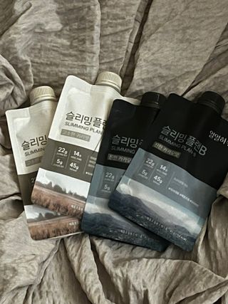 일일하우 슬리밍 플랜B 고소한 귀리맛, 진한 카카오맛 (체중조절식) — 5점을 준 리뷰어가 2023년 7월 올린 사용 사진