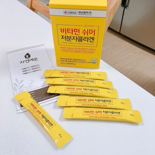 자연에온 경남제약 비타민 쉬머 저분자콜라겐 20g x 30포 — 5점을 준 리뷰어가 2021년 12월 올린 사용 사진