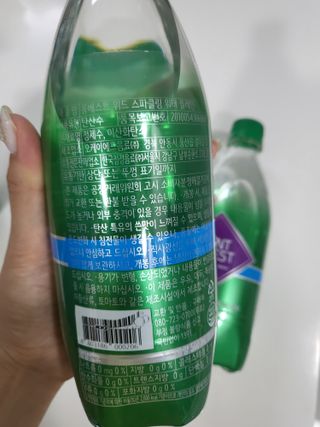 몽베스트 Montbest with Sparkling water Plain 20병 — 5점을 준 리뷰어가 2022년 9월 올린 사용 사진