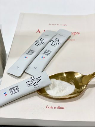라보르 프렌치 콜라겐 화이트 — 5점을 준 리뷰어가 2022년 10월 올린 사용 사진