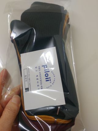 [사이즈가 있는 양말 필로이] 남/여 골지 발목 양말 4족 세트 남【S, M, L, XL】여【S, M, L】_컬러 랜덤 — 5점을 준 리뷰어가 2022년 6월 올린 사용 사진