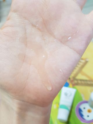mom e 맘이 내추럴 베이비 케어 크림+바디오일 — 5점을 준 리뷰어가 2021년 1월 올린 사용 사진