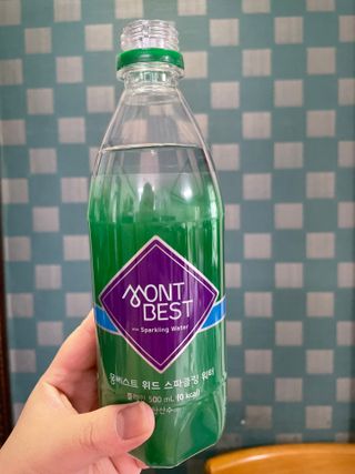 몽베스트 Montbest with Sparkling water Plain 20병 — 5점을 준 리뷰어가 2021년 10월 올린 사용 사진