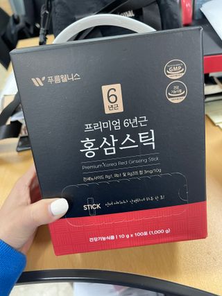 [푸름웰니스] 프리미엄 6년근 홍삼스틱 3mg x 100포 — 5점을 준 리뷰어가 2022년 4월 올린 사용 사진