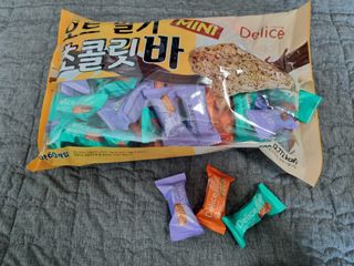 델리스 오트 밀키 초콜릿 바 — 5점을 준 리뷰어가 2022년 5월 올린 사용 사진